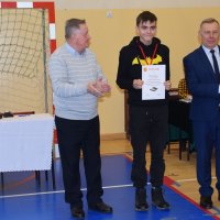 Zobacz w powiększeniu: I otwarty turniej szachowy o Puchar Sołtysa Baranowa pod patronatem Wójta Gminy Baranów (20)